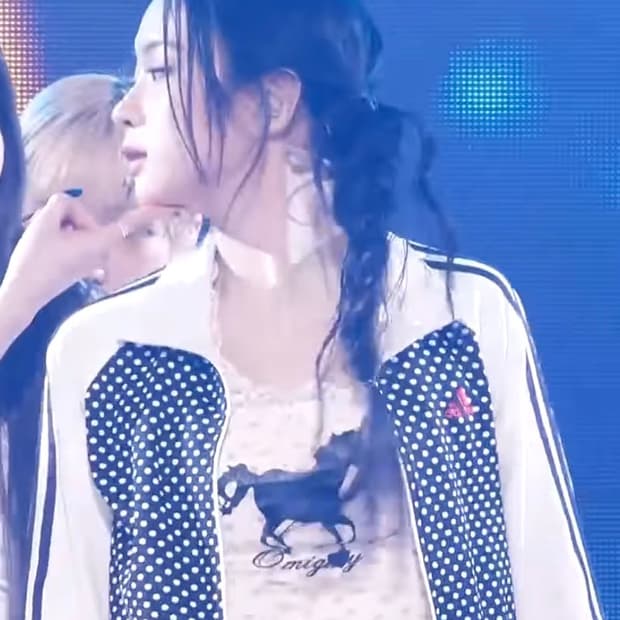 아디다스 도트 트랙탑