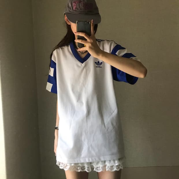 올드 아디다스 오버핏 반팔티셔츠