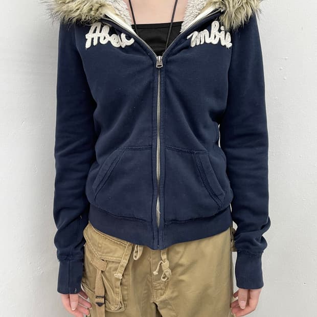 아베크롬비 울프죠 네이비