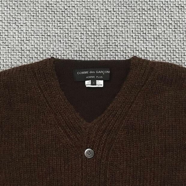 Mohair blended v-neck knitwears