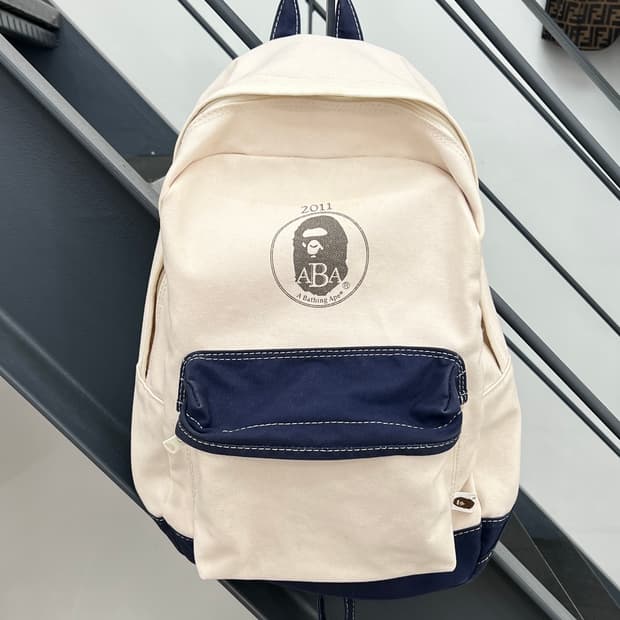 베이프 OG 2011 빅사루 배색 백팩