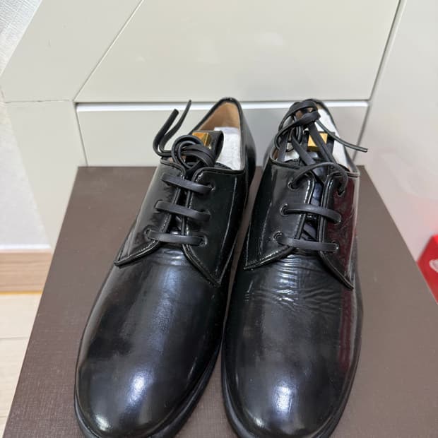 스튜어트 와이츠먼 블랙 슈즈 38사이즈