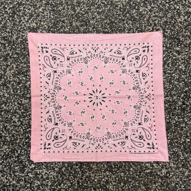 빈티지 페이즐리 반다나 made in USA (54x52cm)