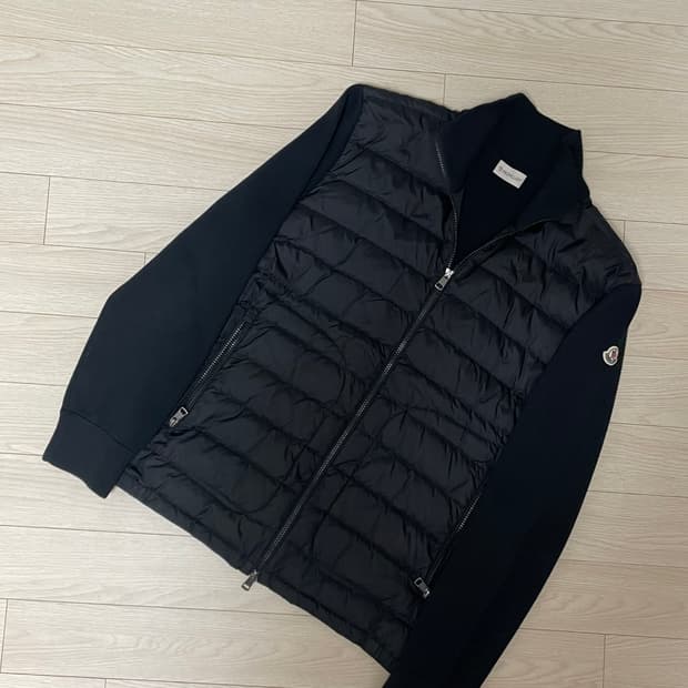 [ XL ] 24fw 몽클레어 김현우 니트패딩 블랙 새상품급