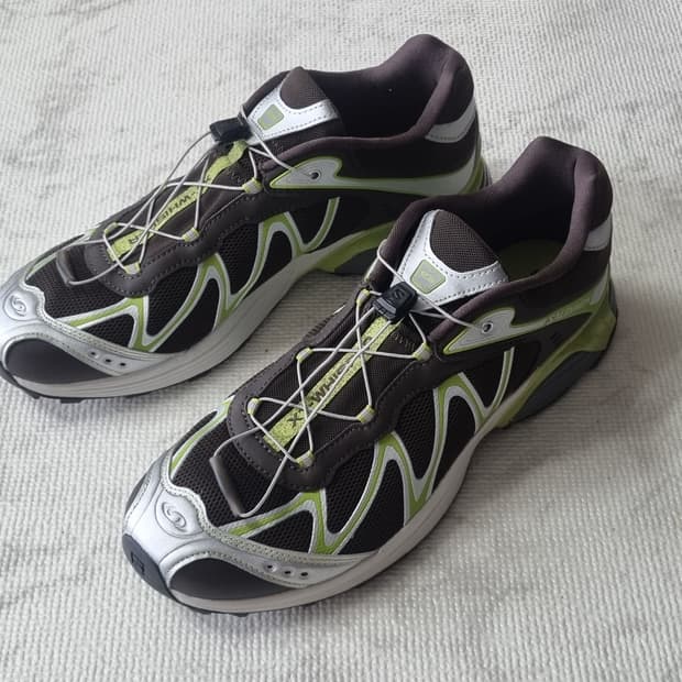 살로몬 xt-위스퍼 키스 블랙 그린 295