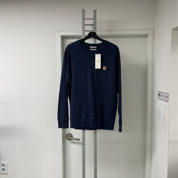 메종키츠네 네이비 폭스 맨투맨 새상품 L