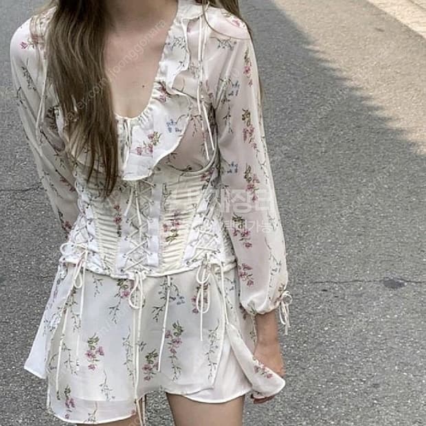 환승연애 지연 착용 코르셋 원피스