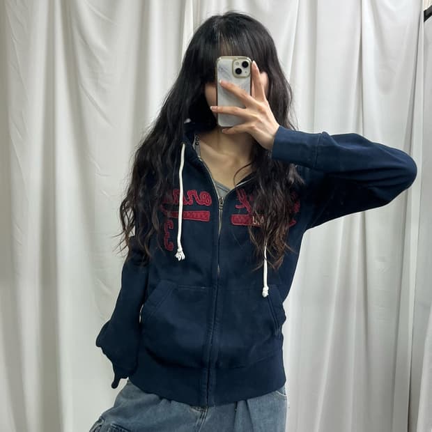 Who.A.U navy hood zip-up