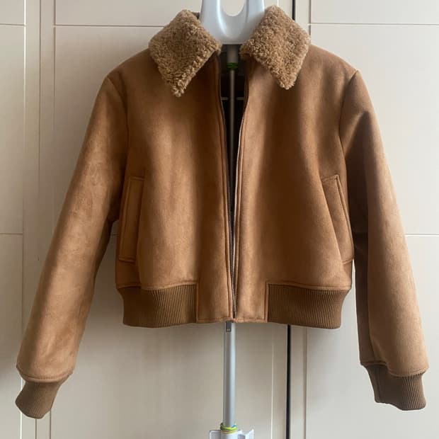 얼톨드 레이블 무스탕S