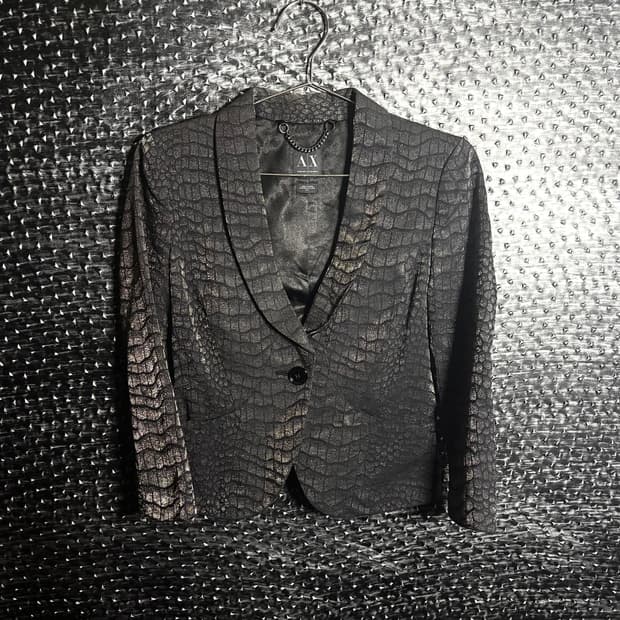 아르마니 익스체인지 파이톤 블레이저