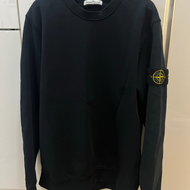 스톤아일랜드 맨투맨 xl (새상품급)