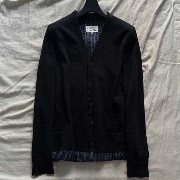 마르지엘라 디스트레스드 울가디건