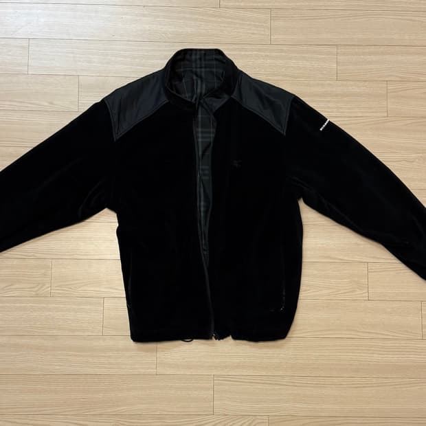 버버리 리버시블 자켓 / 바람막이