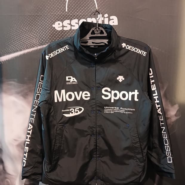 데상트 기모 바람막이 네이비