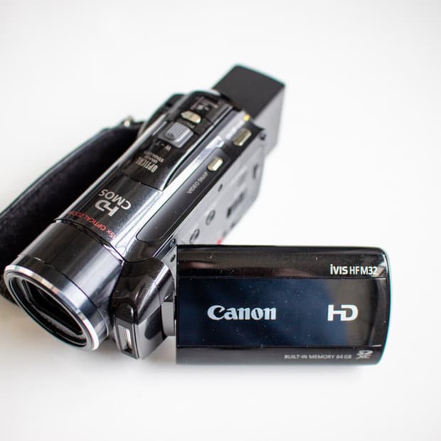 Canon Ivis HF M32 / 빈티지 디지털 캠코더
