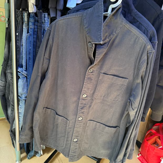 영국브랜드 에디바우어 100 L사이즈 sss급 판매합니다!