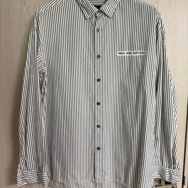 질스튜어트뉴욕 코코카피탄 셔츠 M사이즈