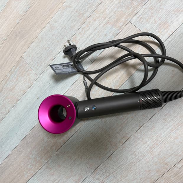 다이슨 슈퍼소닉 드라이기 판매합니다