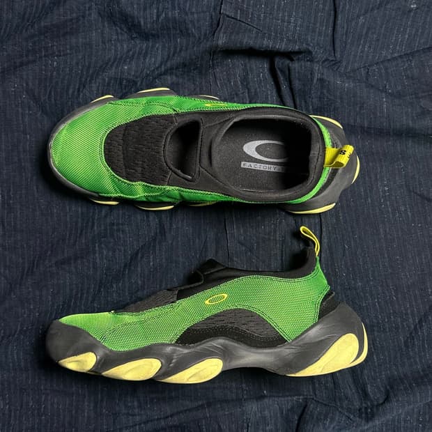 오클리 x 브레인 데드 플래쉬 샌들 [그린/레몬] US9