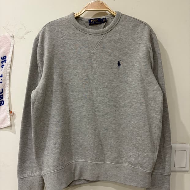 335. 폴로 맨투맨