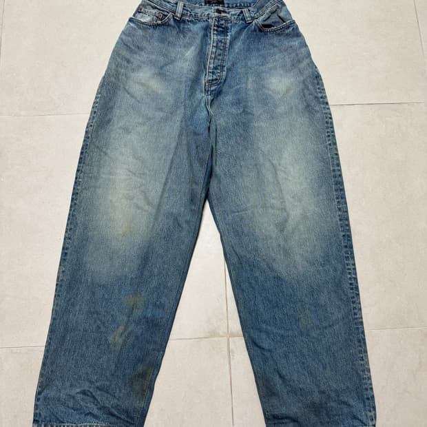 발렌시아가 라지 배기 진 논코팅