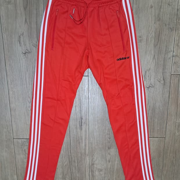 아디다스 트레이닝바지 76