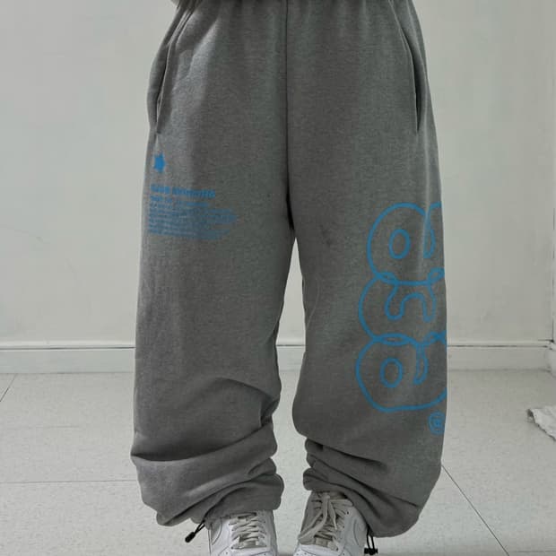 아카이브 볼드 그레이 팬츠