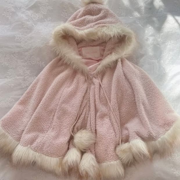 리즈리사 핑크 퍼 후드 케이프 망토 판쵸 판초 히메갸루 로걀 라떼갸루