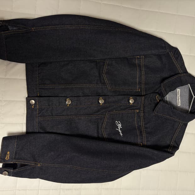 유프 YUPE COLLECTIVE 논페이드 데님 트러커 자켓