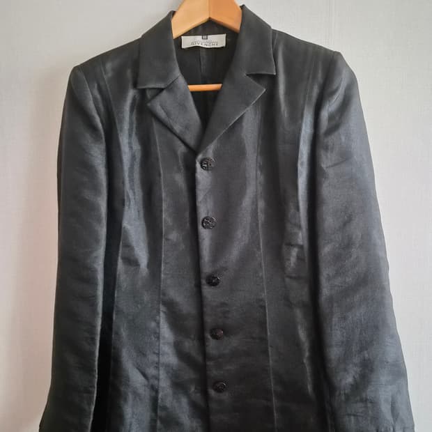 (정품)일본판 지방시 블랙 자켓