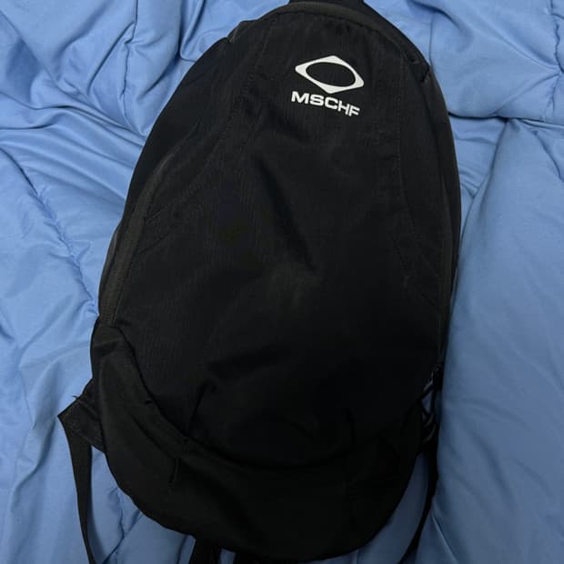 미스치프 롬버스 백팩 블랙