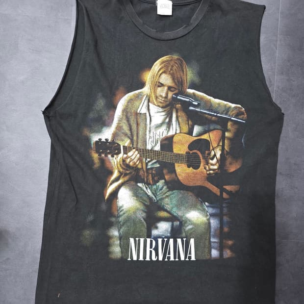 CUSTOM NIRVANA 슬리브리스 티셔츠