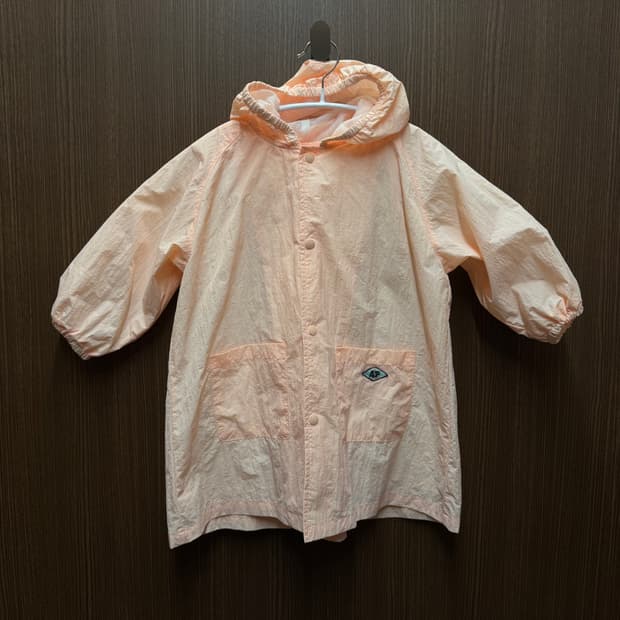 아프리콧스튜디오 바람막이 점퍼 