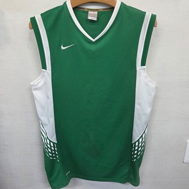 나이키 올드스쿨 바스켓볼 메쉬 민소매나시 L xl