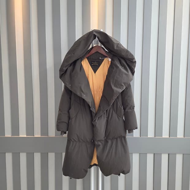 비비안웨스트우드 정품 패딩점퍼