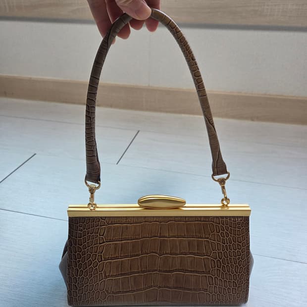 레이크넨 페블백