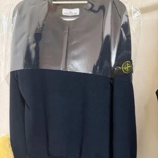25ss 스톤아일랜드 니트 새상품