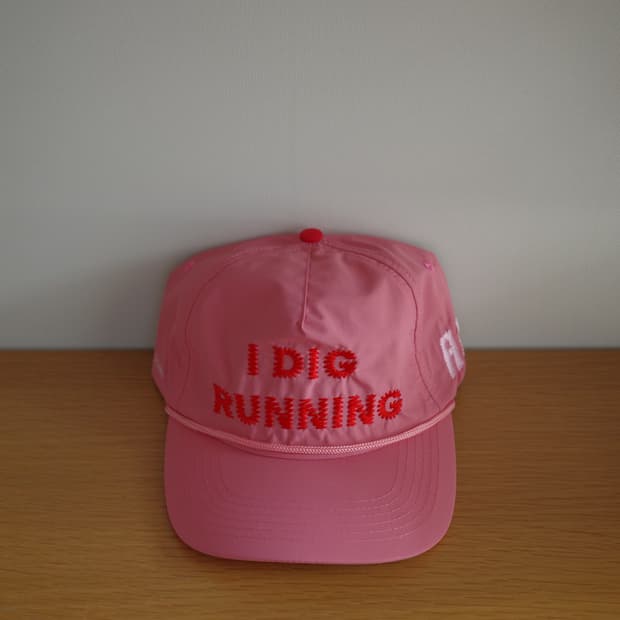 알렉스조노 모자 I Dig Running 