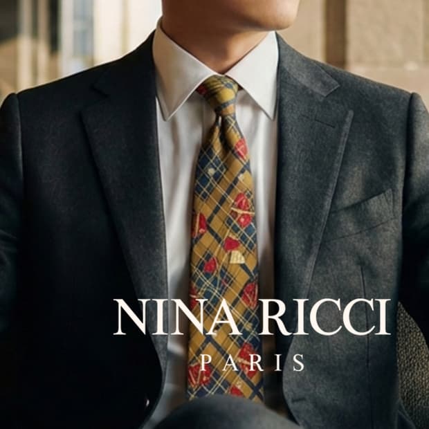 니나리치 브라운 골프 모티브 넥타이 9.1cm A~A+등급 K2417