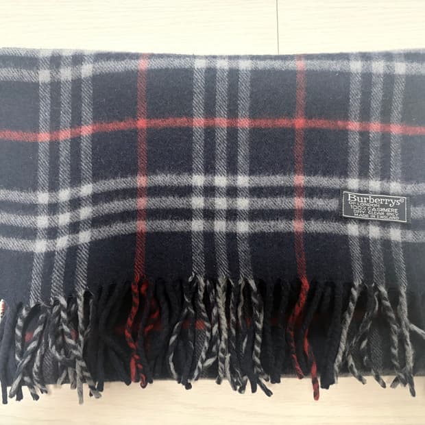 버버리 체크 머플러 네이비 캐시미어100
