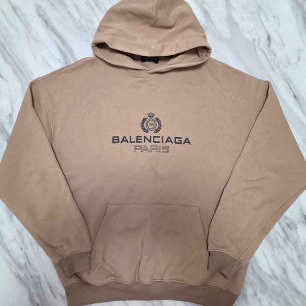 발렌시아가 프린트 후드티