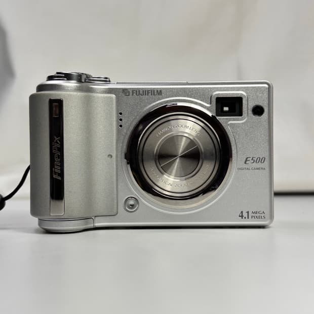 유니크✧･ﾟ후지필름 파인픽스 finepix E500 디카 빈티지디카 
