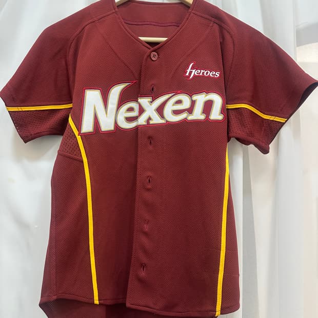 넥센 히어로즈 강정호 선수 마킹이 있는 유니폼