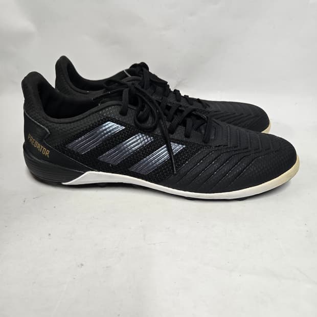 새제품)아디다스 프레데터 19.3 풋살화 265mm