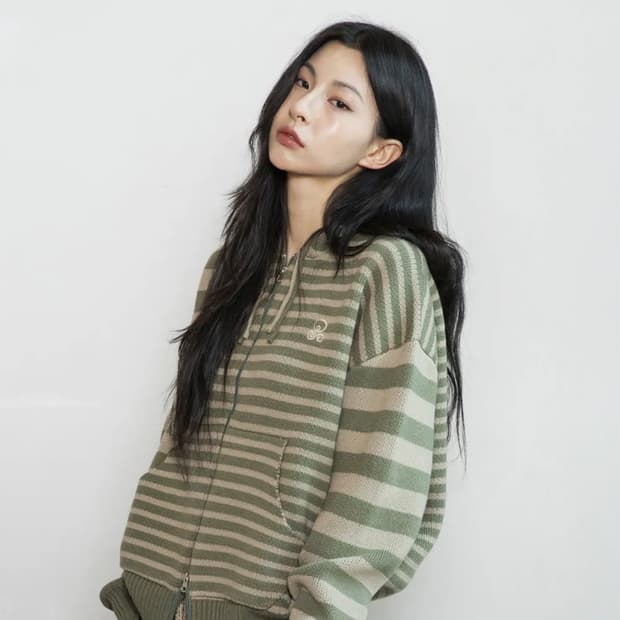 언발란스 스트라이프 니트 후드 집업