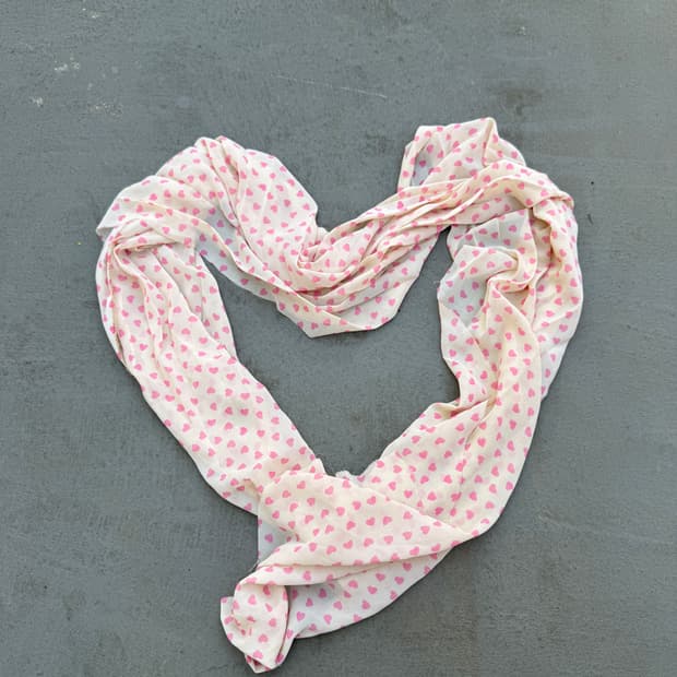 heart scarf 하트 스카프