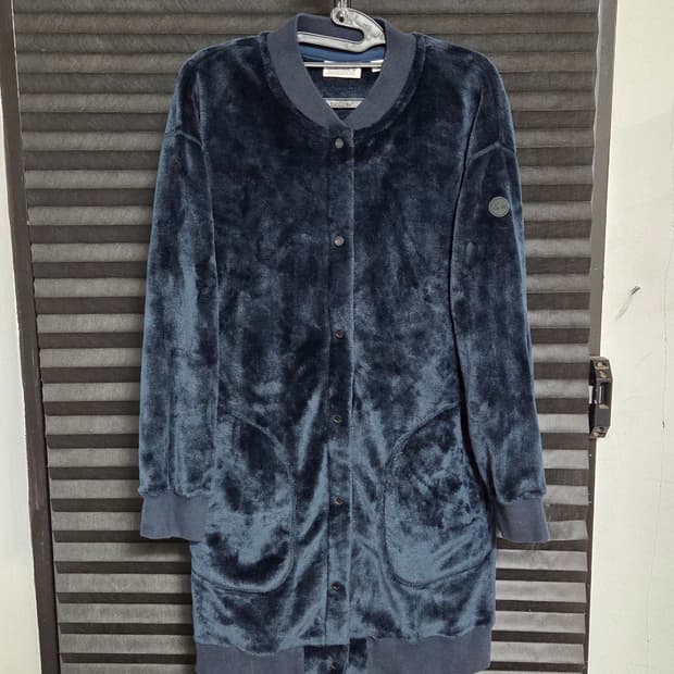 [팀버랜드] 플리스 벨벳 롱자켓 판매합니다.