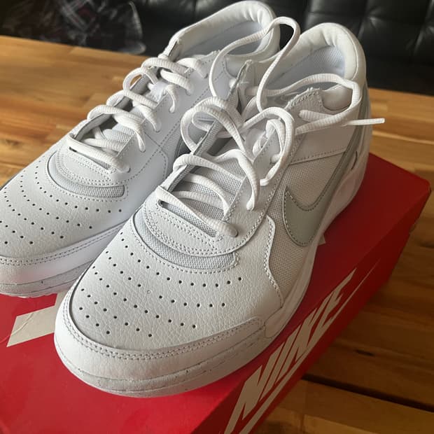 나이키 코트비전 로우 흰색 (미사용)