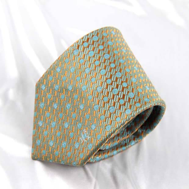 엠씨엠 8.2cm A등급 남자 명품 넥타이 MCM