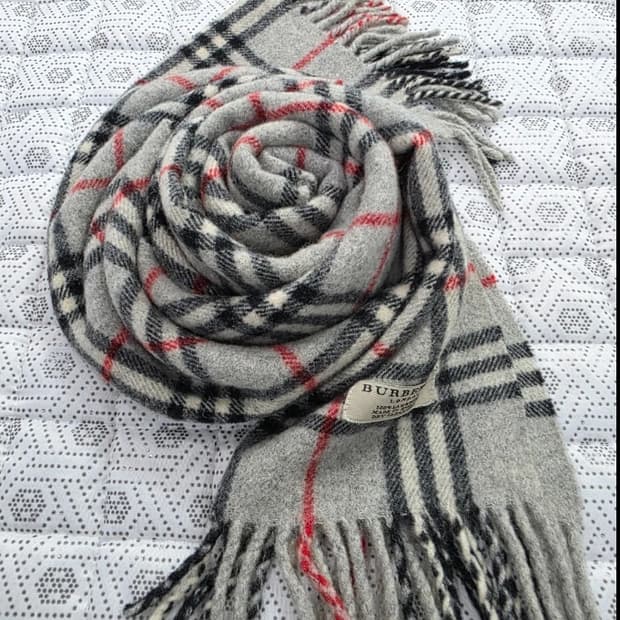 버버리 램스울 노바체크 머플러